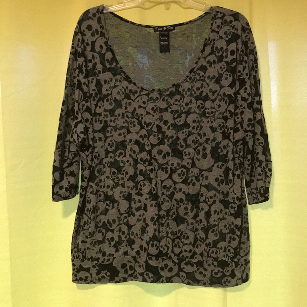 Skull Tee